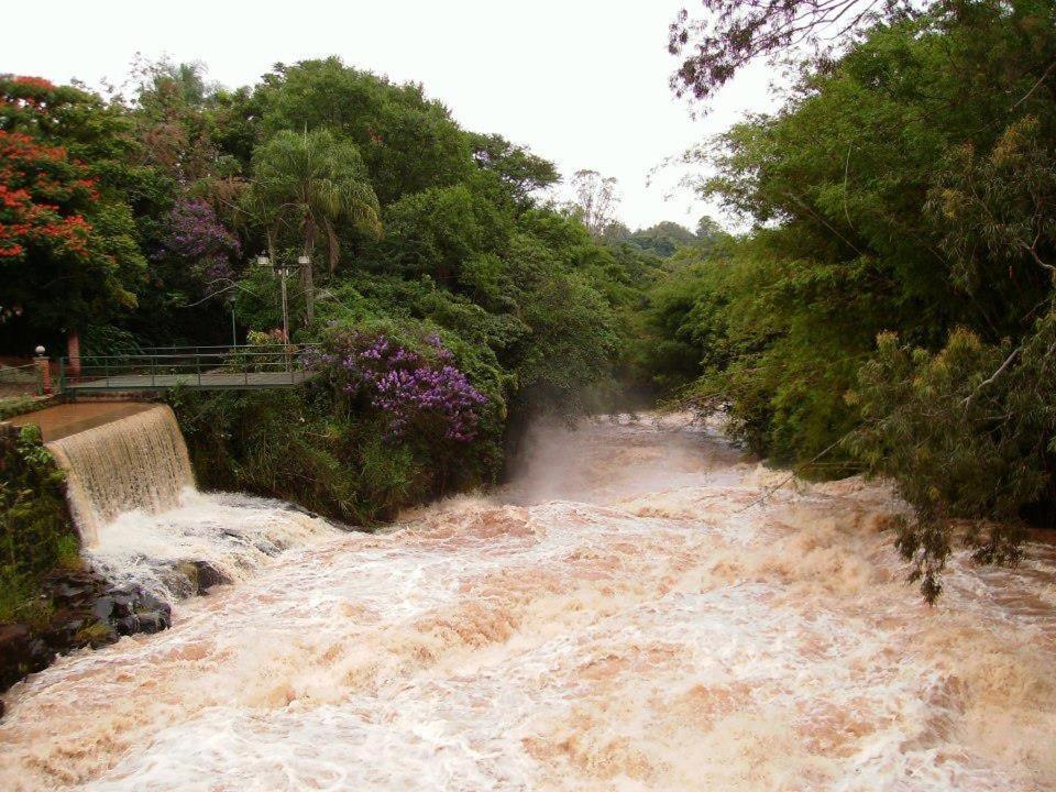 Espaco Alvorada ,Agendamento Das Atividades, Cafe Da Manha ,Banheira E Piscina No Centro Brotas Ngoại thất bức ảnh