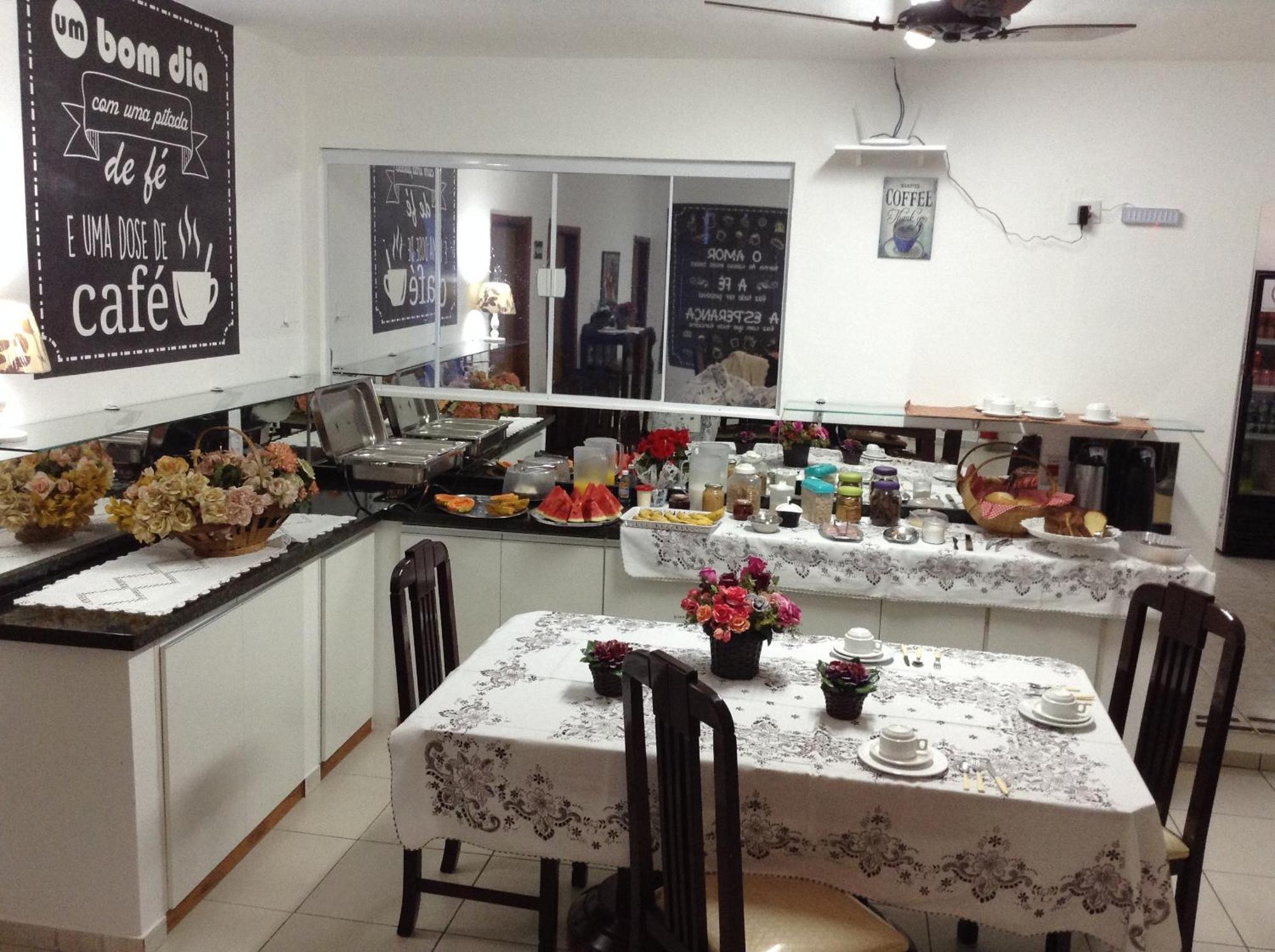 Espaco Alvorada ,Agendamento Das Atividades, Cafe Da Manha ,Banheira E Piscina No Centro Brotas Ngoại thất bức ảnh